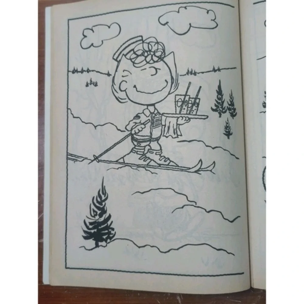 SNOOPY & FRIENDS COLORING BOOK GIANT‎ GOLDEN BOOK 3143 SCHULZ 1987 PEANUTS.